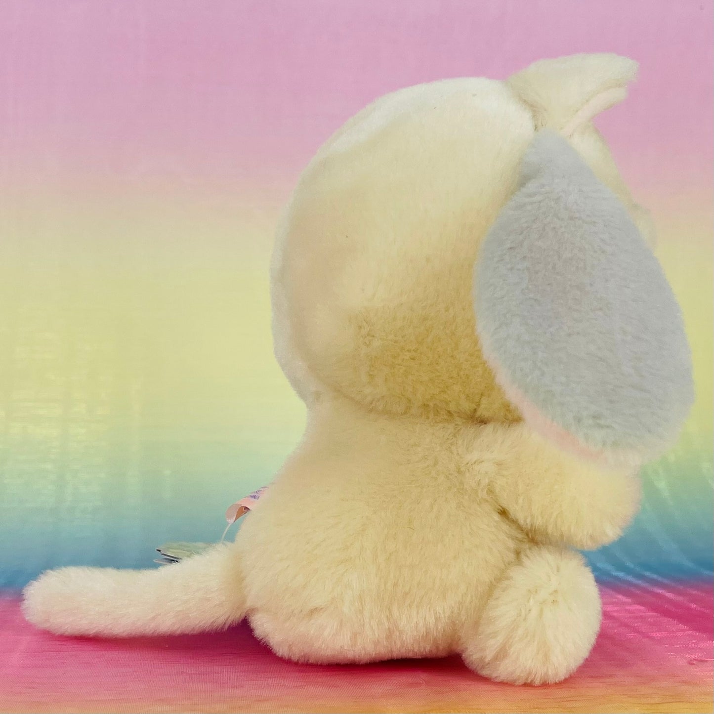 Loppy Yurugurumi The Rabbit - Wearing Cream Cat Onsie - Small